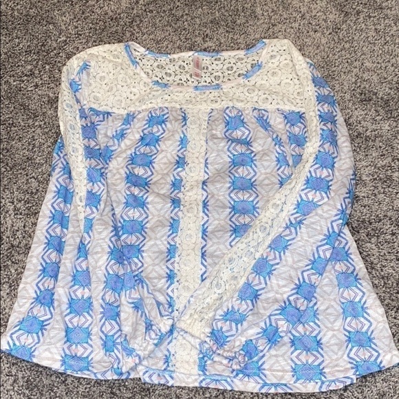 XHILARATION Boho Style Long Sleeve Shirt Medium 3/20$ - Picture 1 of 4